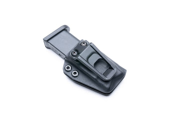 Black mag carrier